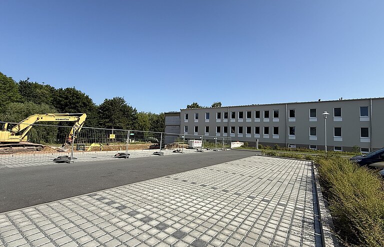IMG_3417_vom_Parkplatz.jpg  