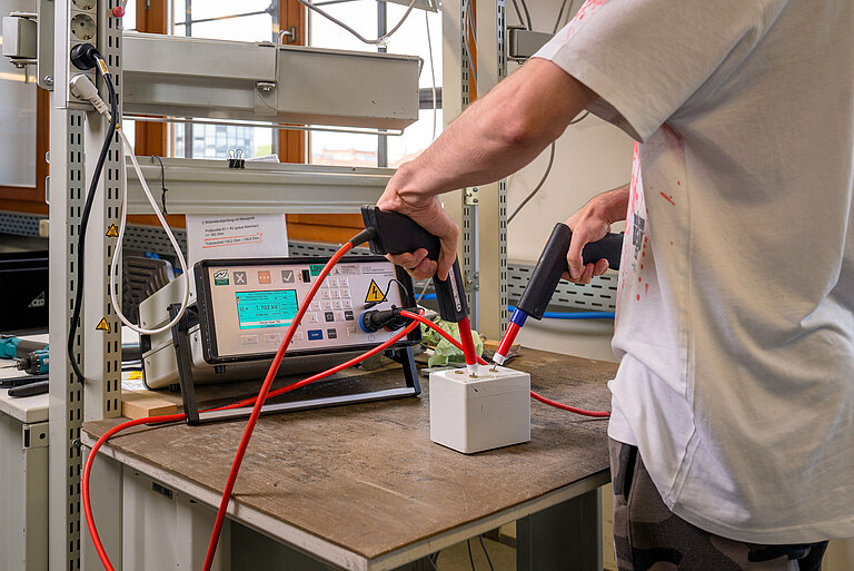 Beispielfoto Weißier Werkstätten - Elektro-Prüfung
