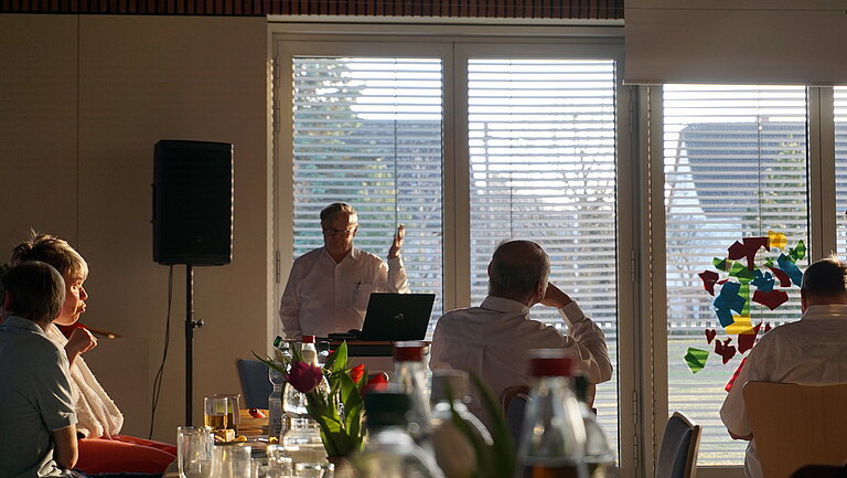 Buchvorstellung mit Herrn Tasche